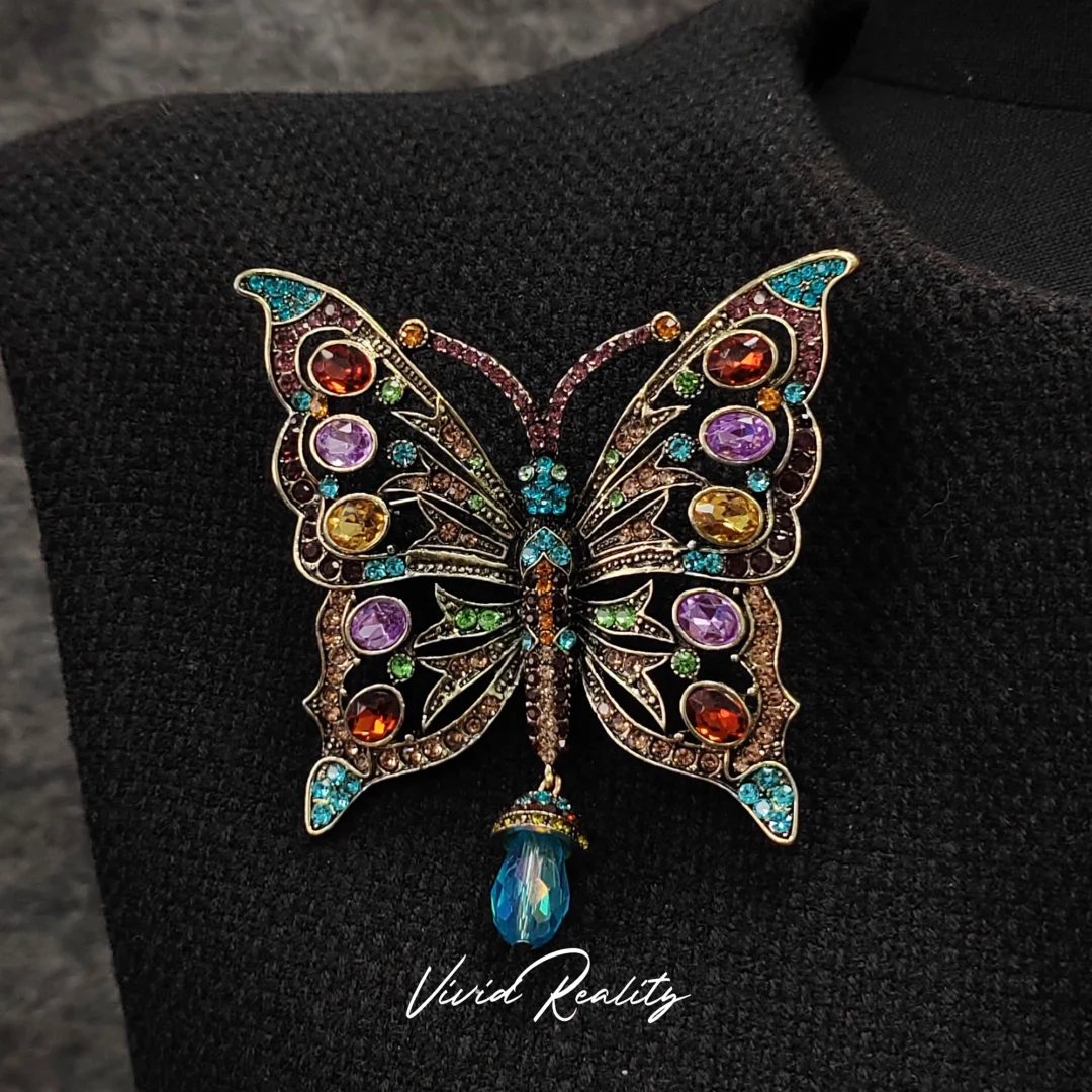 Heidi-style Vintage Butterfly Brooch - Image 5