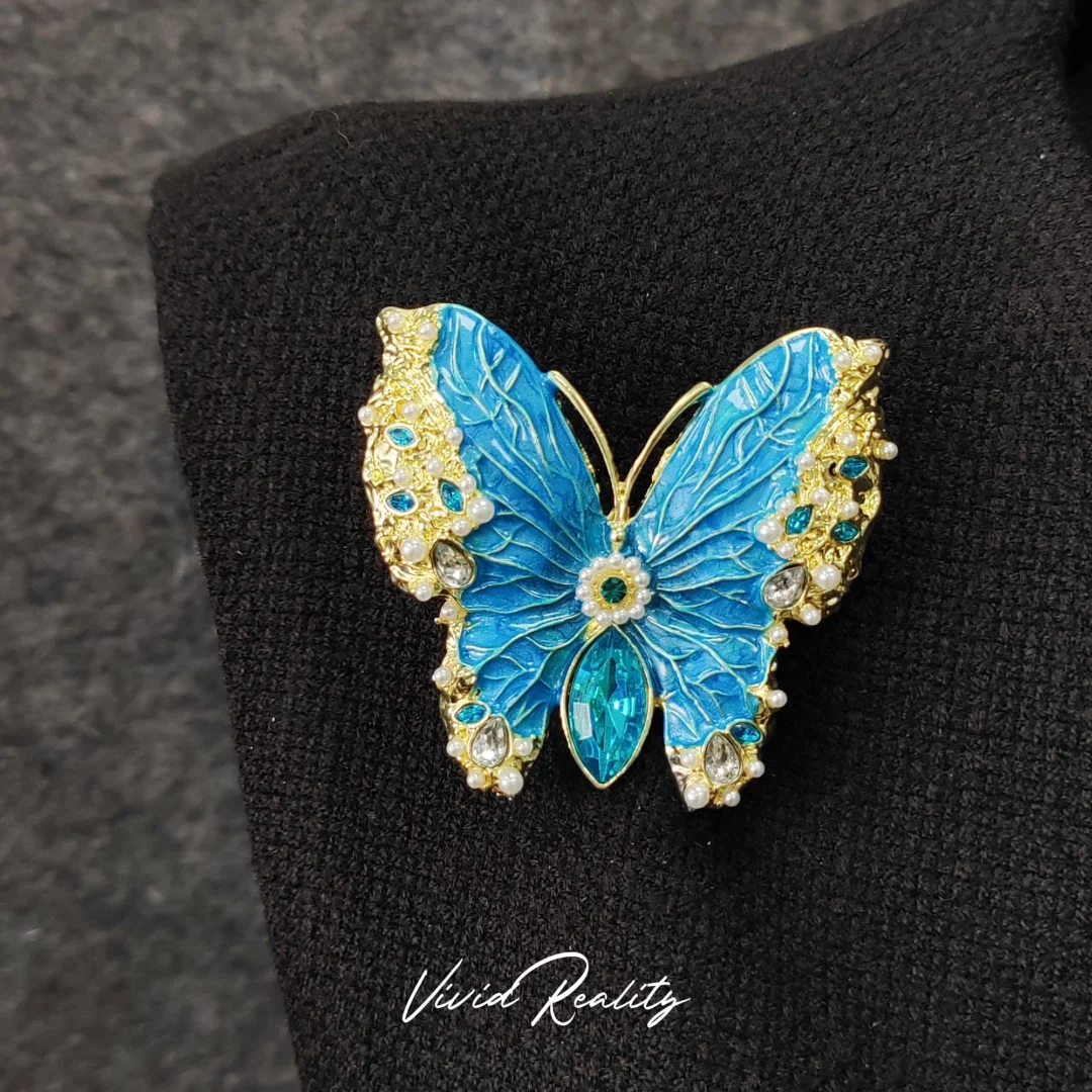 Blue Vintage Enamel Butterfly Brooch - Image 3