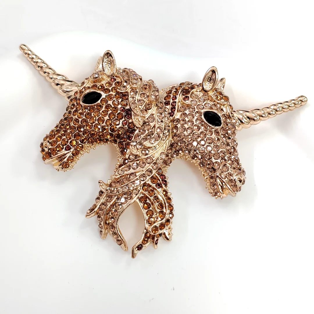 Vintage Two-Headed Unicorn Brooch - Image 5