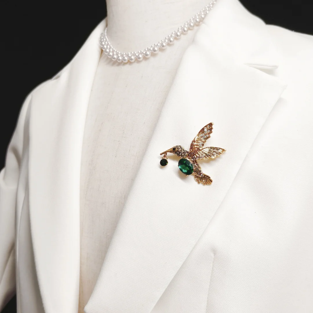 Vintage Hummingbird Brooch - Image 3