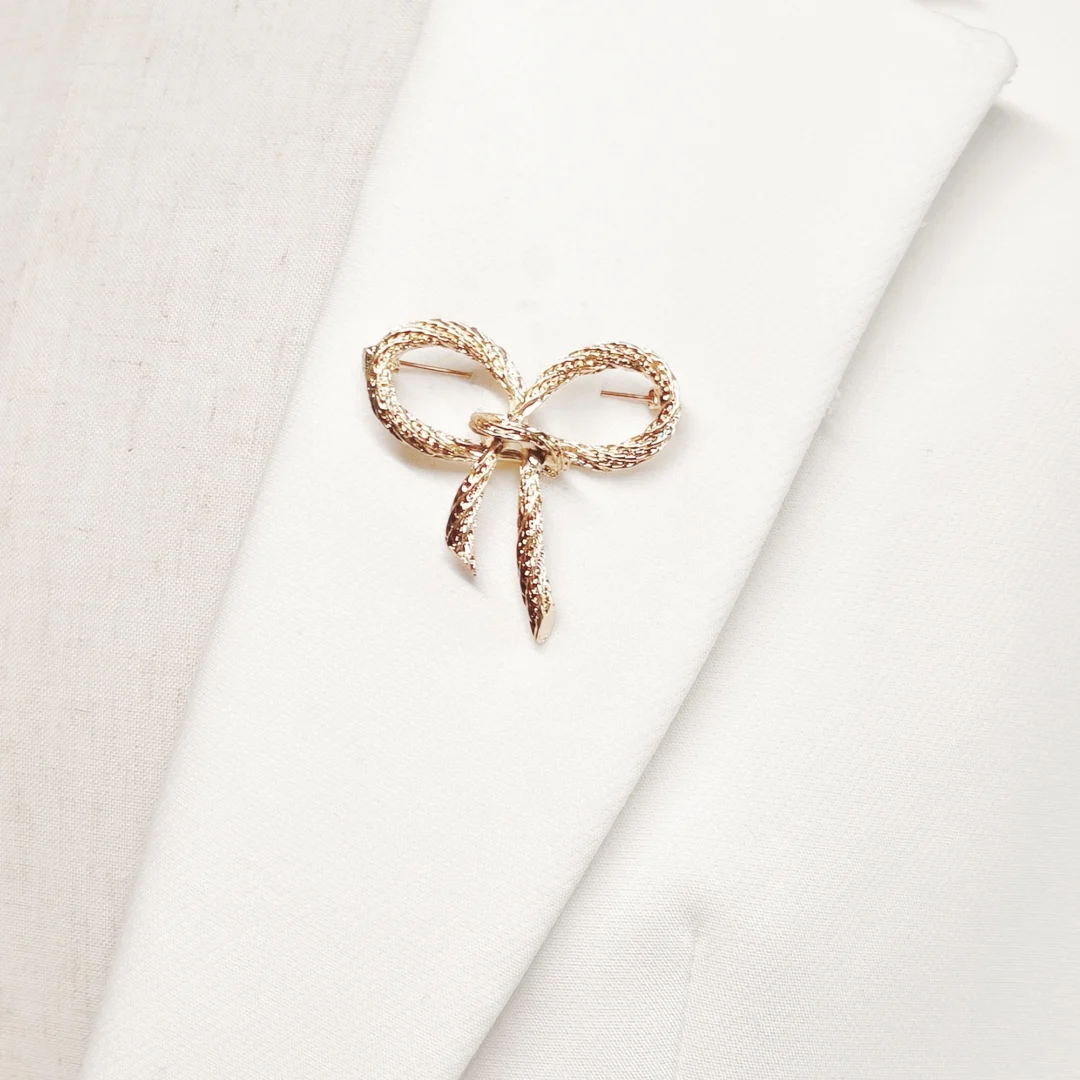 Bow Brooch (Vintage Design) - Image 2