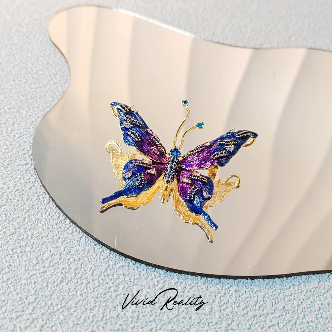 Blue-Purple Enamel Brooch - Image 5