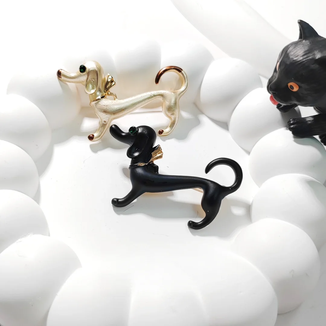 Black Dachshund Brooch - Image 4
