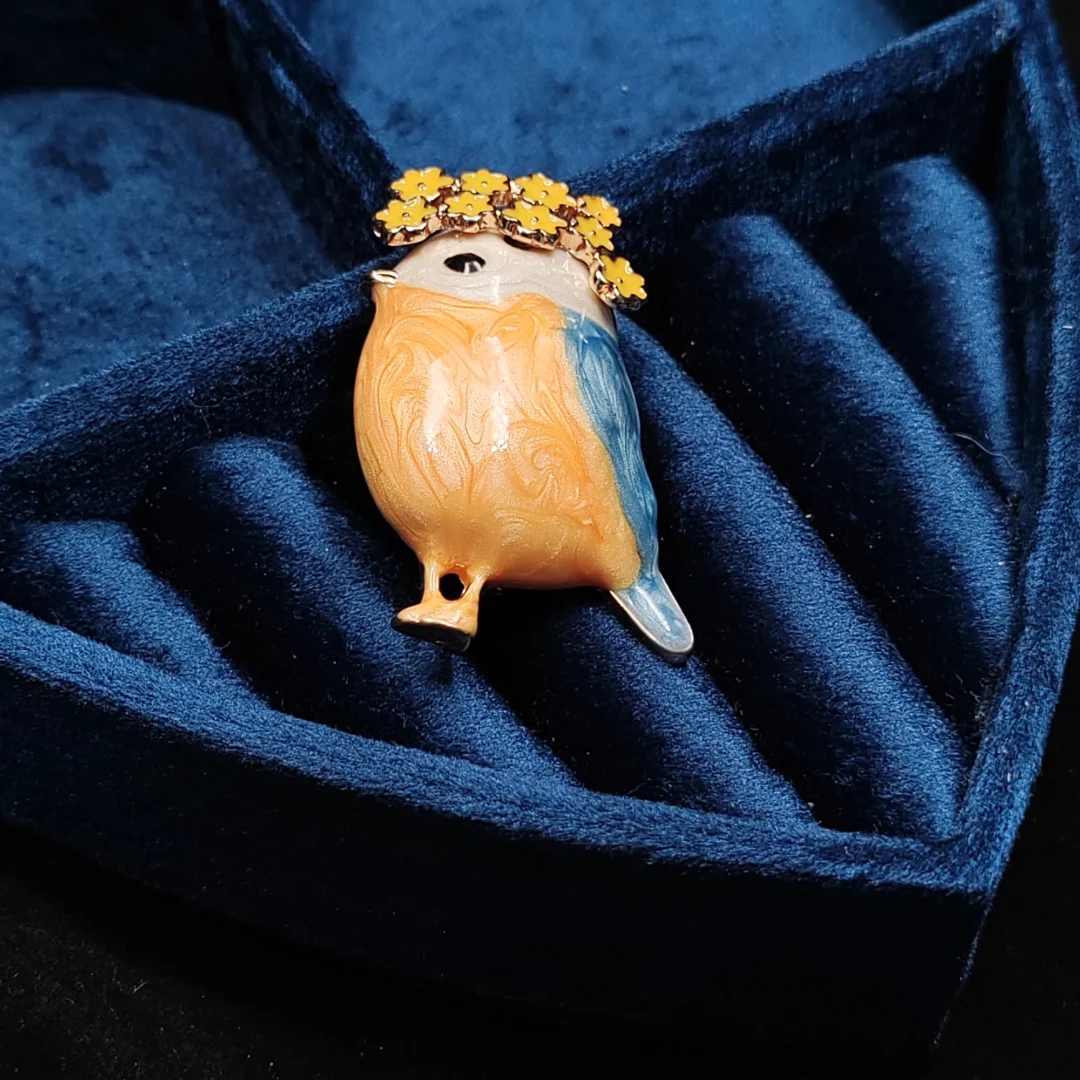 Enamel Chibi Bird Brooch - Image 4