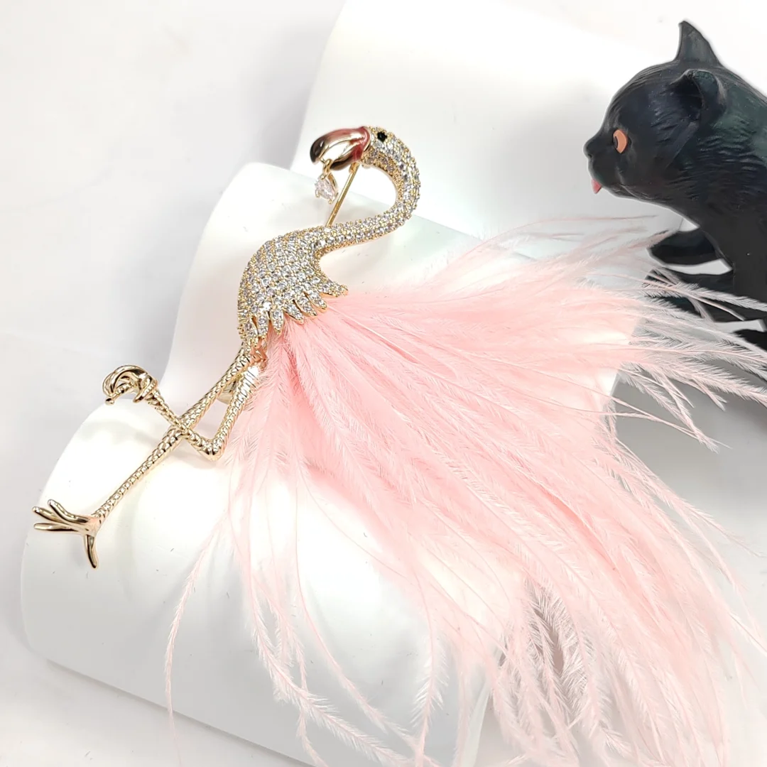 Feather Flamingo Brooch - Image 4