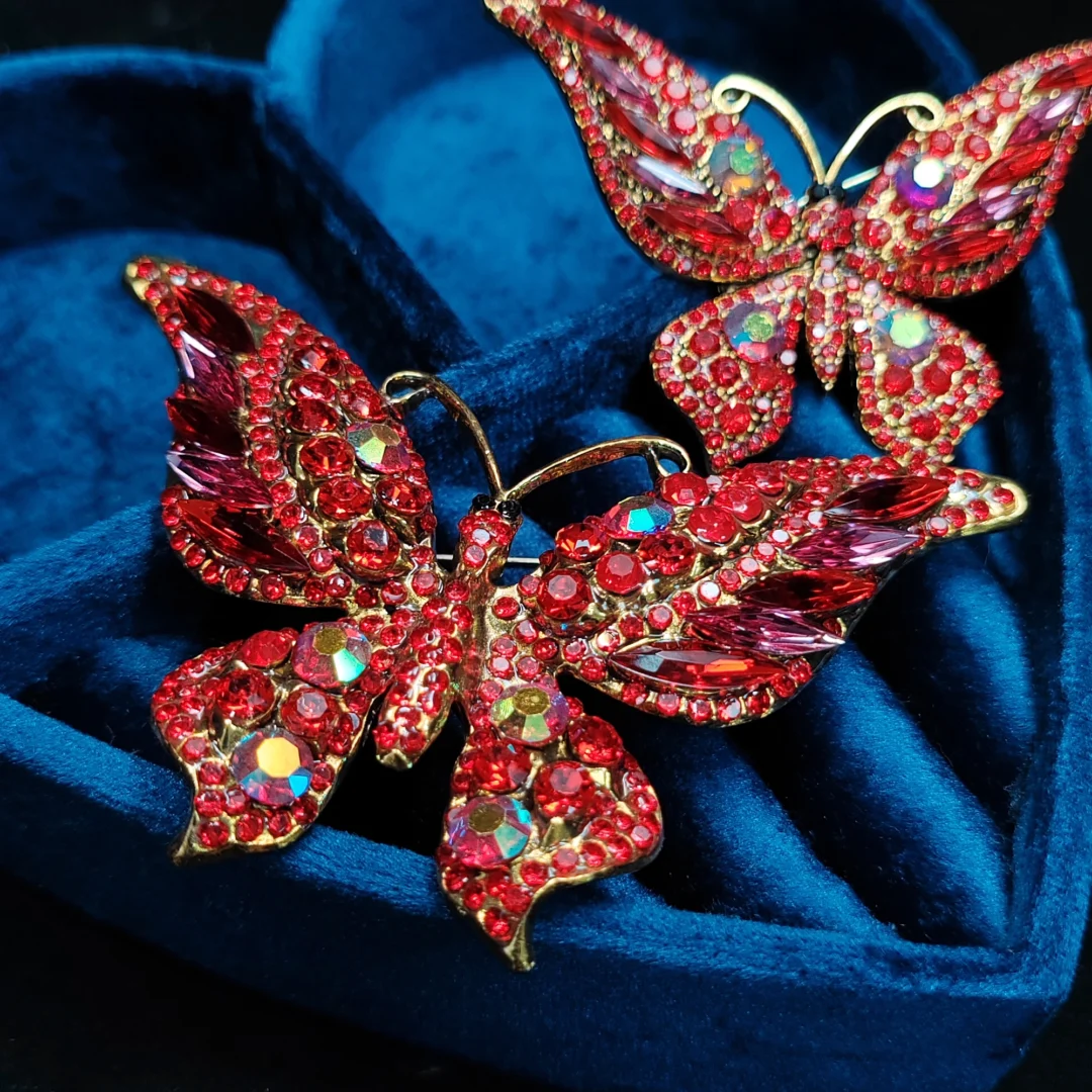 Red Butterfly Brooch - Small - Image 4
