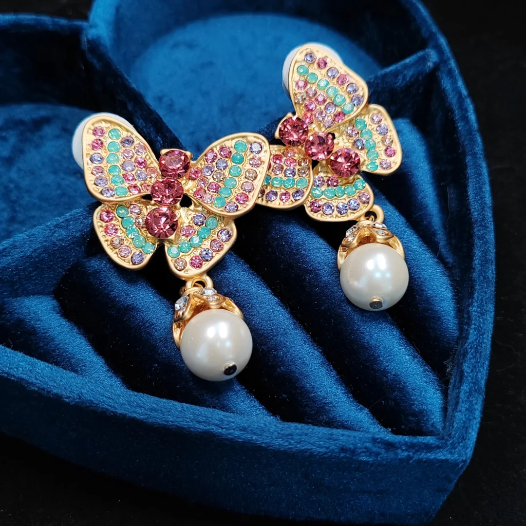 Vintage Copper-Plated Pink Butterfly Jewelry Set - Earrings - Image 5
