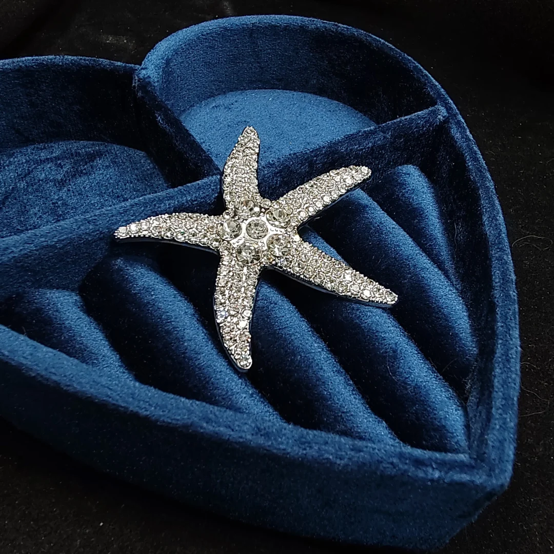 Silver Starfish Brooch - Image 2