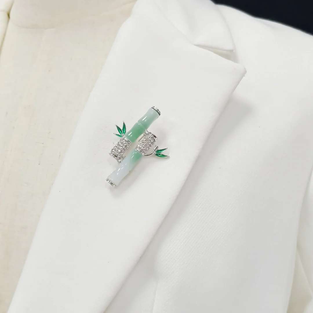 Bamboo Joint Brooch - Symbol of Noble Character - Image 3