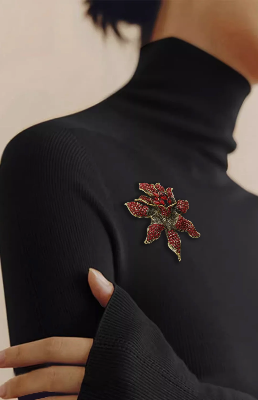 Vintage Baroque Carnivorous Flower Brooch - Image 2