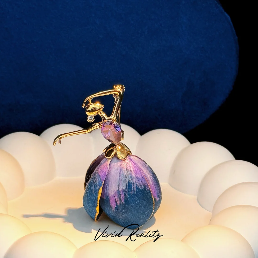 3D Ballerina Girl Brooch - Image 4