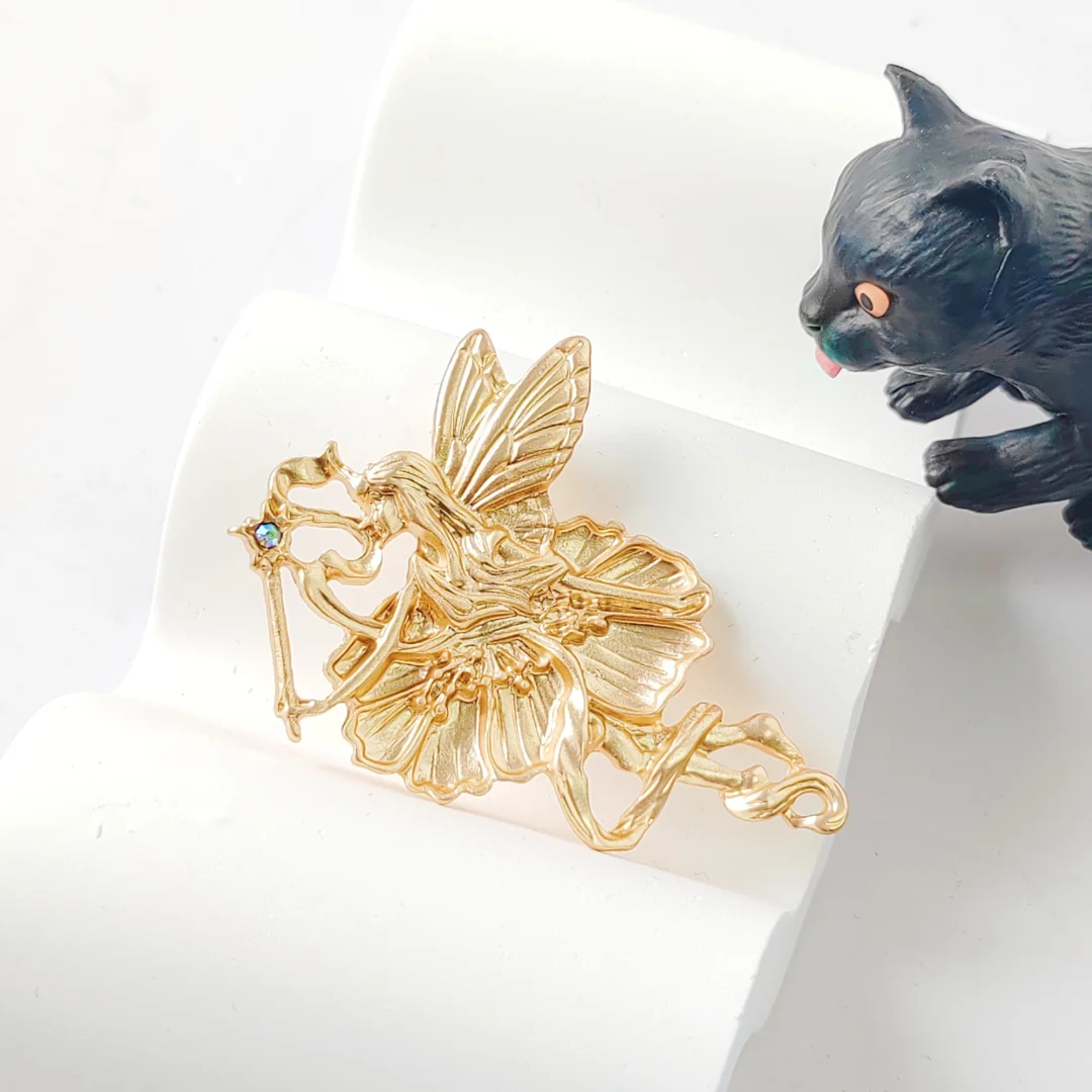 Matte Gold Magic Fairy Brooch - Image 2