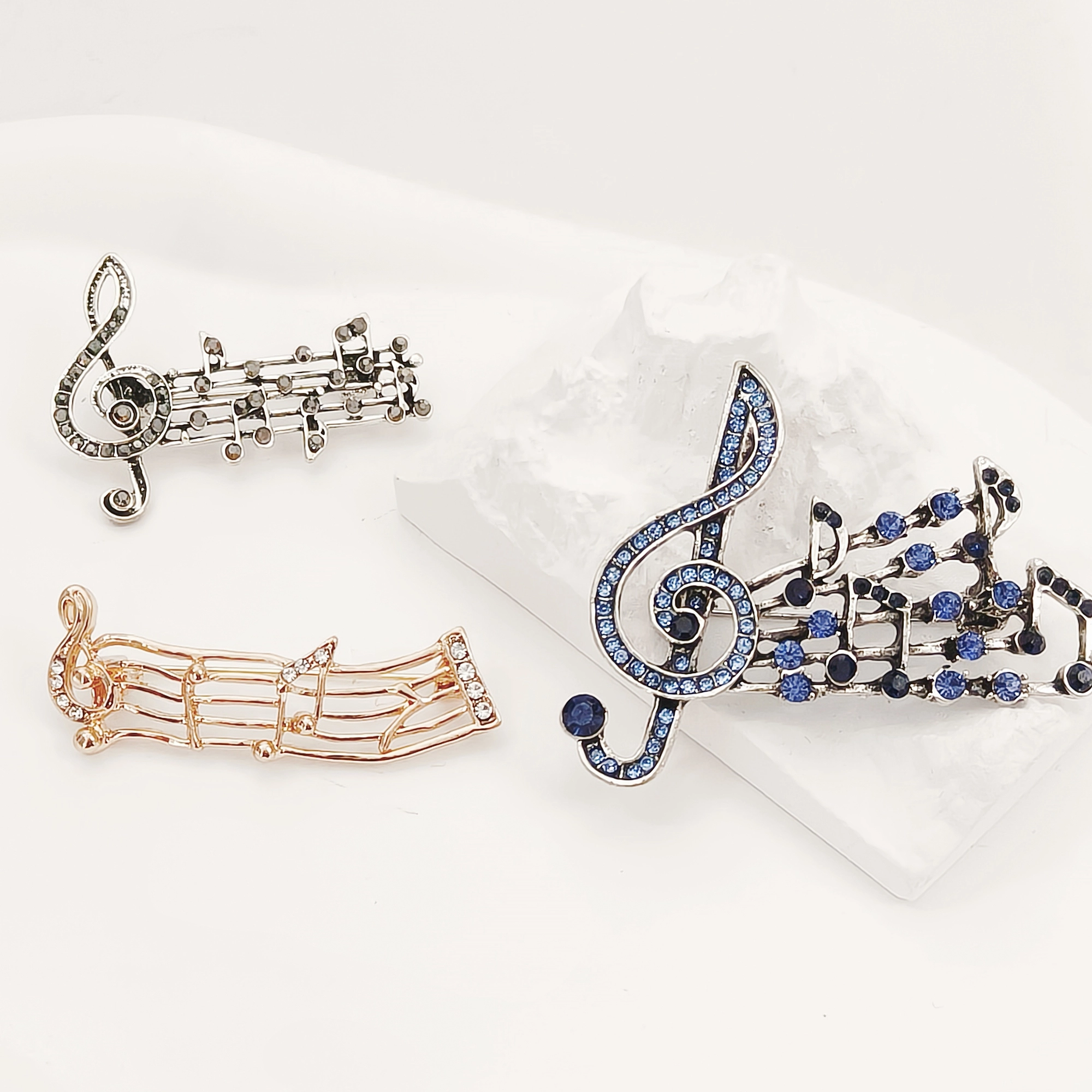 Vintage Gold Wave Musical Note Brooch - Image 4