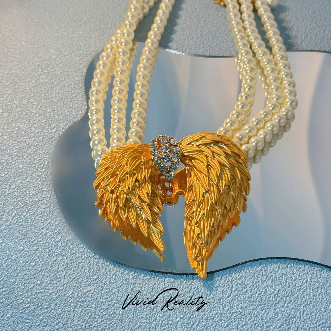 Golden Angel Wings Jewelry Set - Three Pearl Necklaces - Image 2