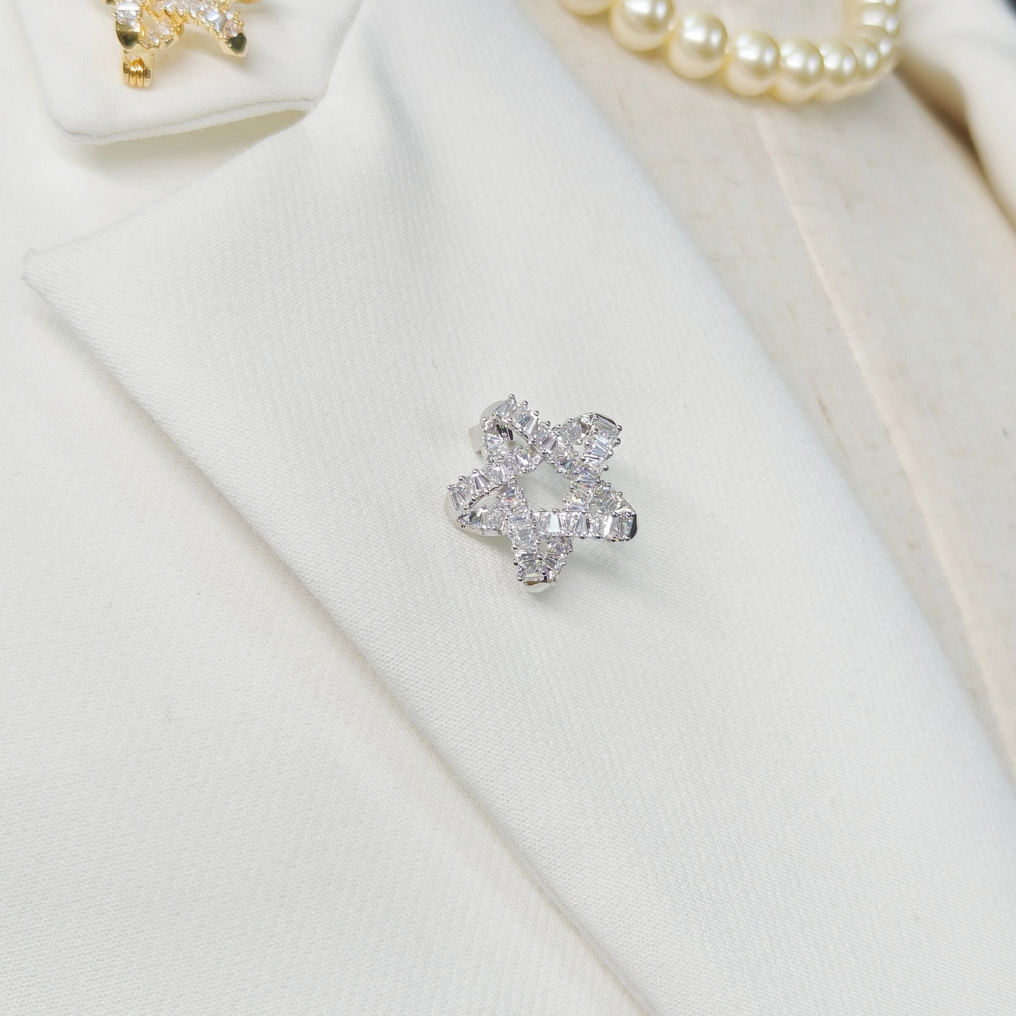 Silver Zirconia Five-Pointed Star Brooch - Image 3