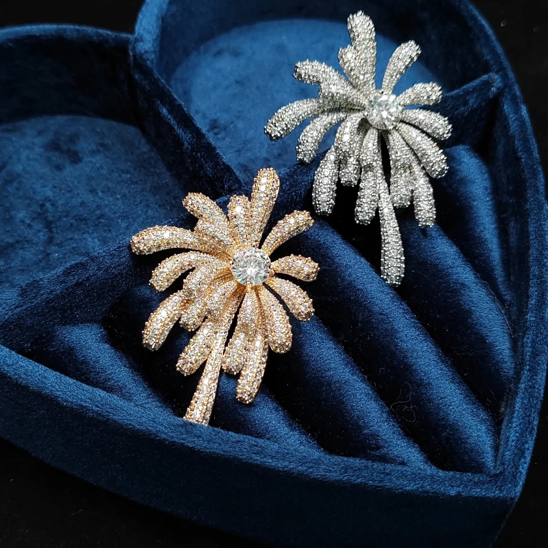 Silver Zirconia Firework Brooch - Image 2