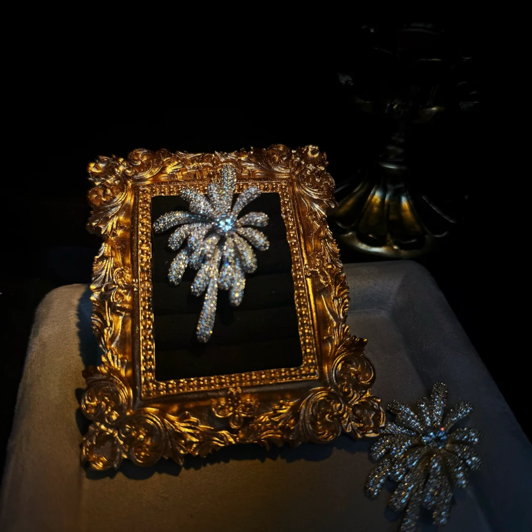 Silver Zirconia Firework Brooch - Image 6