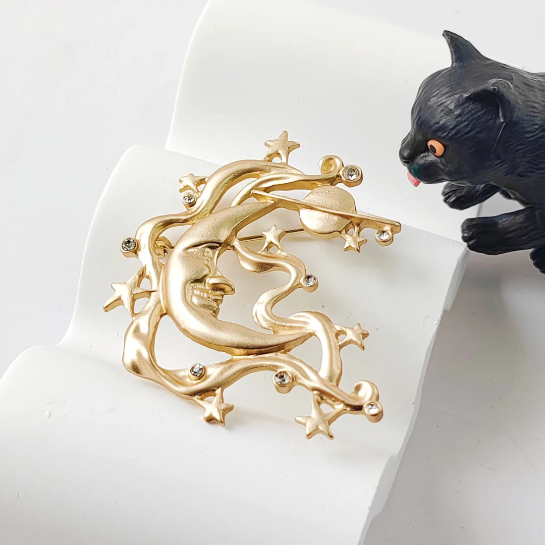 Matte Gold Sun Moon Star Brooch - Image 5