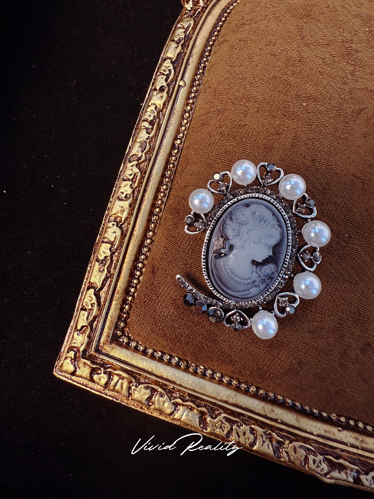 Silver Baroque Beauty Head Brooch - Image 5