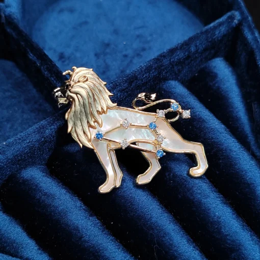 Leo Brooch